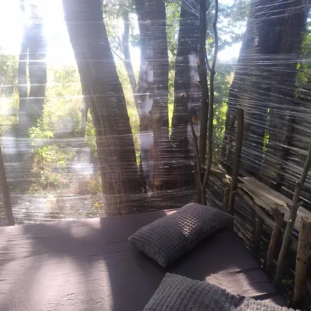 Herbergeròwka Na Wsi Glamping Sloszow
